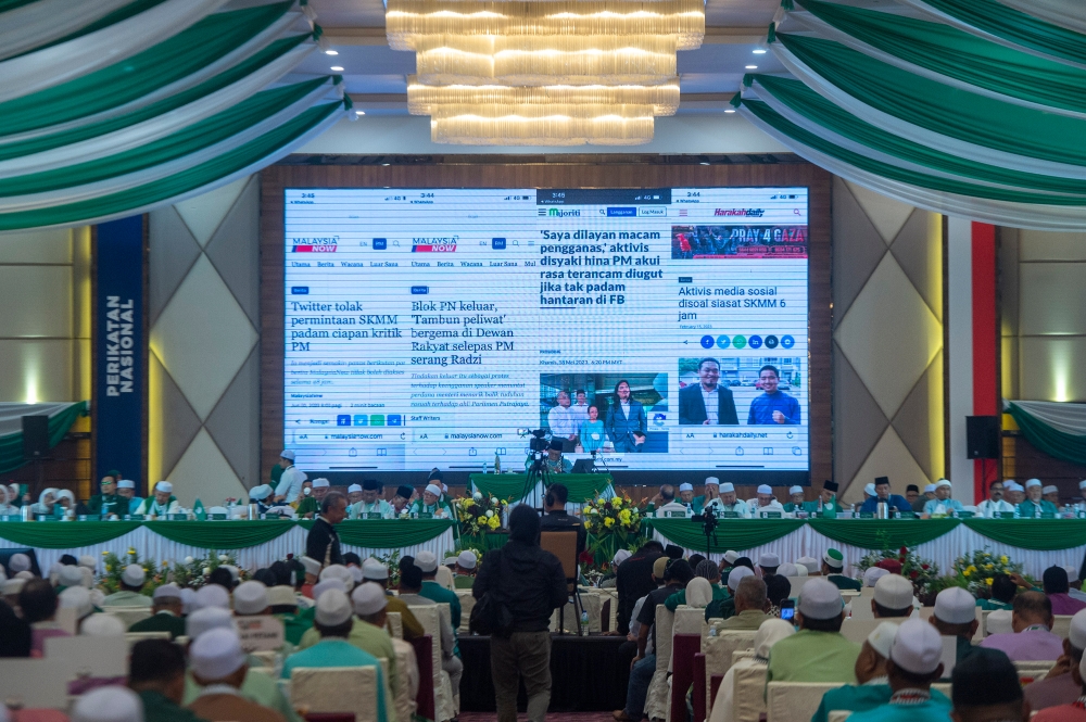 All posts are open for contest in the 71st PAS Muktamar in September. — Picture by Shafwan Zaidon