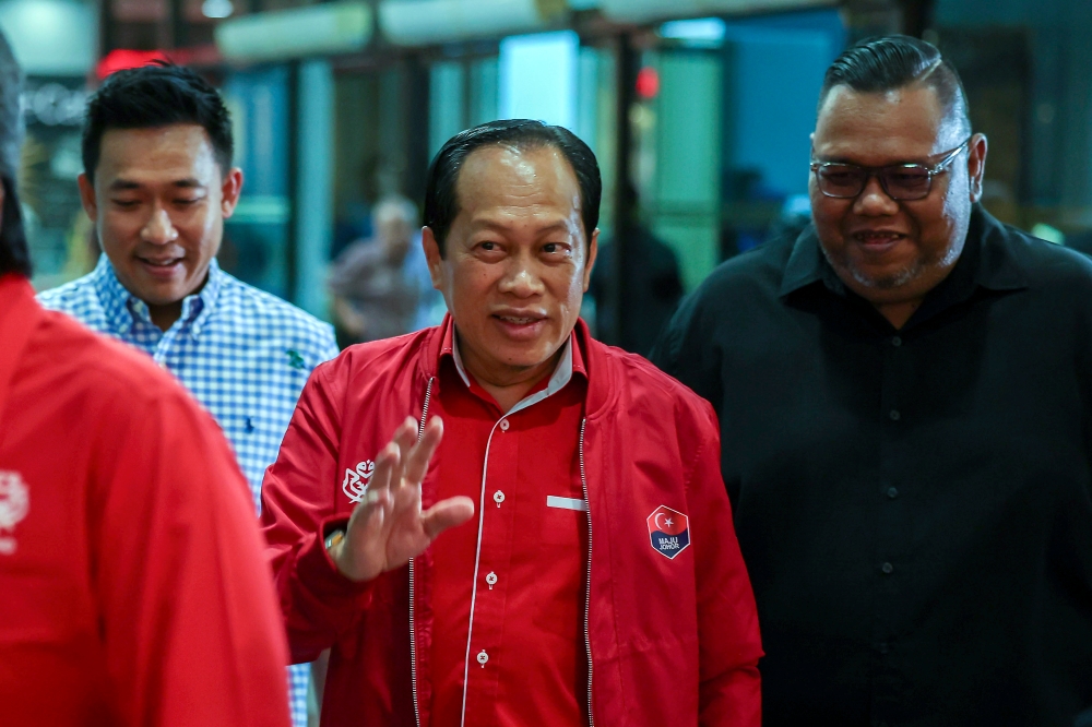 Datuk Ahmad Maslan has described Perikatan Nasional state governments as 'unstable'. — Bernama pic