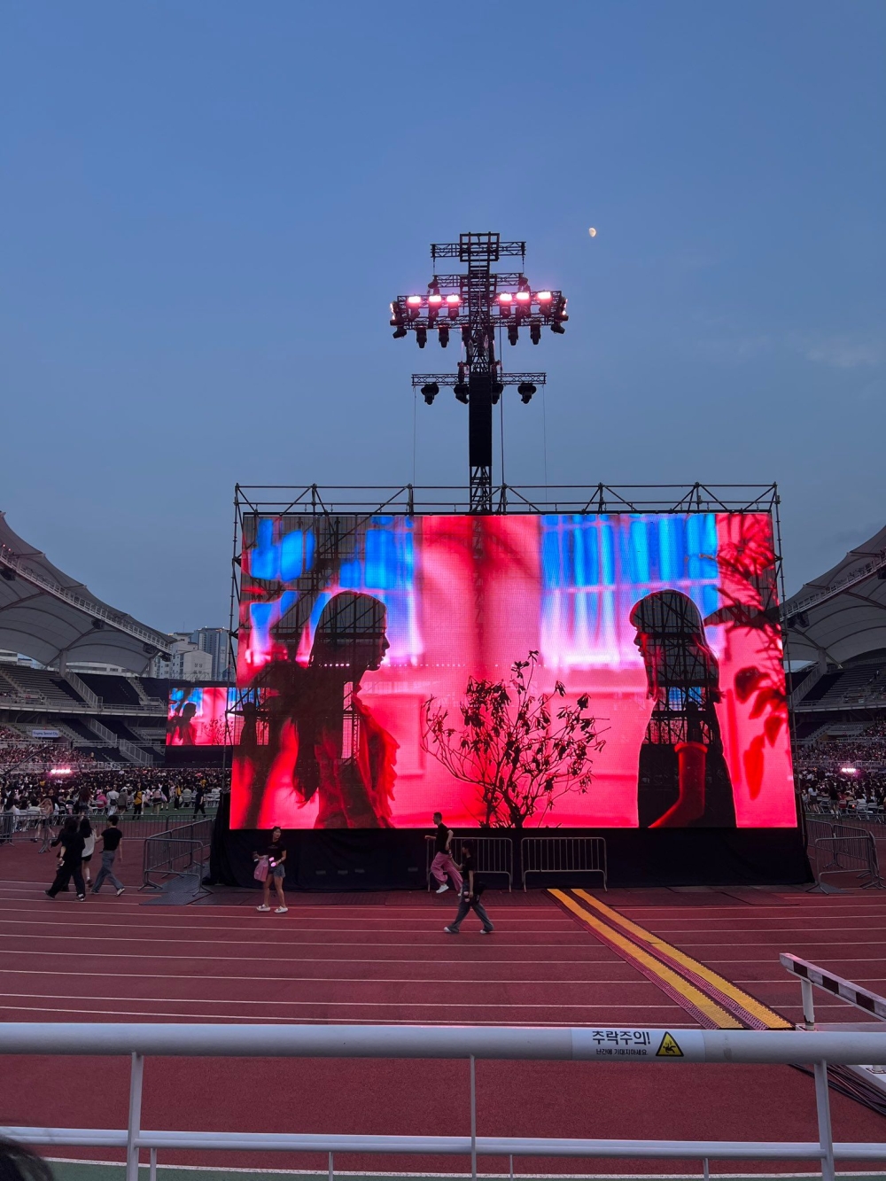 Blackpink fans demand compensation for Deadline Tour seats with totally obstructed views