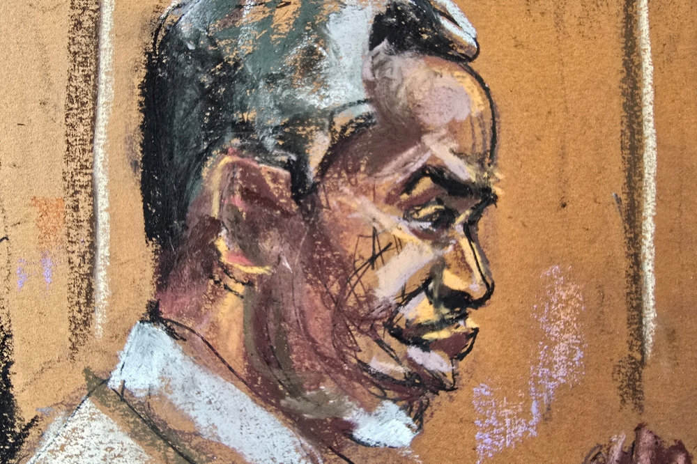 Sean ‘Diddy’ Combs speaks with his defence team before the day’s session of his sex trafficking trial in New York City, New York June 18, 2025 in this courtroom sketch. — Reuters pic