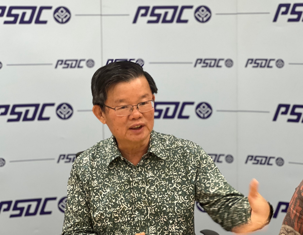 Penang Chief Minister Chow Kon Yeow called on Putrajaya to relook their negotiating strategy to bring down US tariff percentage. — Picture by Opalyn Mok
