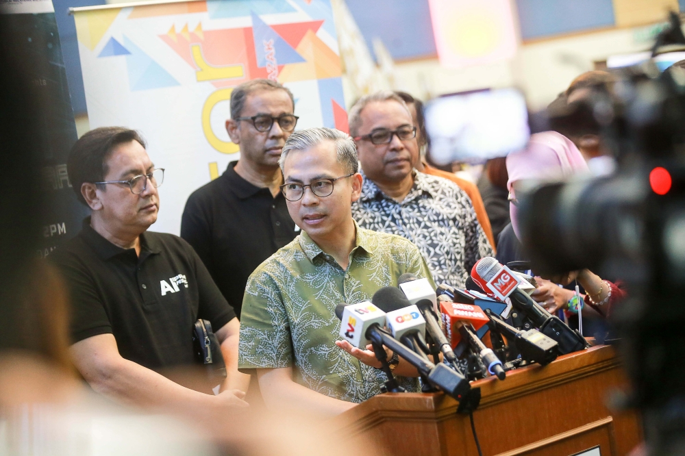 Minister of Communication Datuk Fahmi Fadzil said Cabinet must first receive a formal memorandum from the Foreign Ministry on any new ambassadorial or diplomatic appointment to Malaysia. — Picture by Sayuti Zainudin