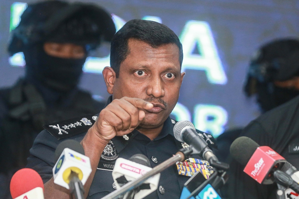 Selangor Chief Police Datuk Hussein Omar Khan speaks during a press conference at the Selangor Contingent Police Headquarters in Shah Alam today. — Picture by Sayuti Zainudin