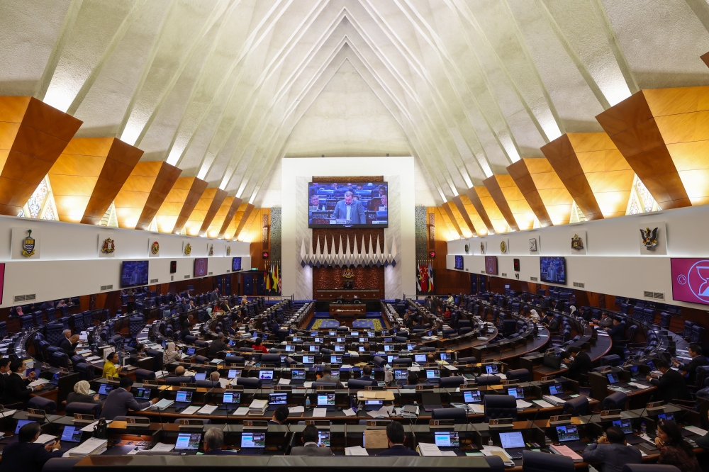 Speaker Tan Sri Johari Abdul noted that the tabling of the 13MP is particularly significant as Malaysia holds the Asean Chairmanship this year, and it offers an opportunity to showcase the country’s resilience and progress amid global uncertainties. — Bernama pic