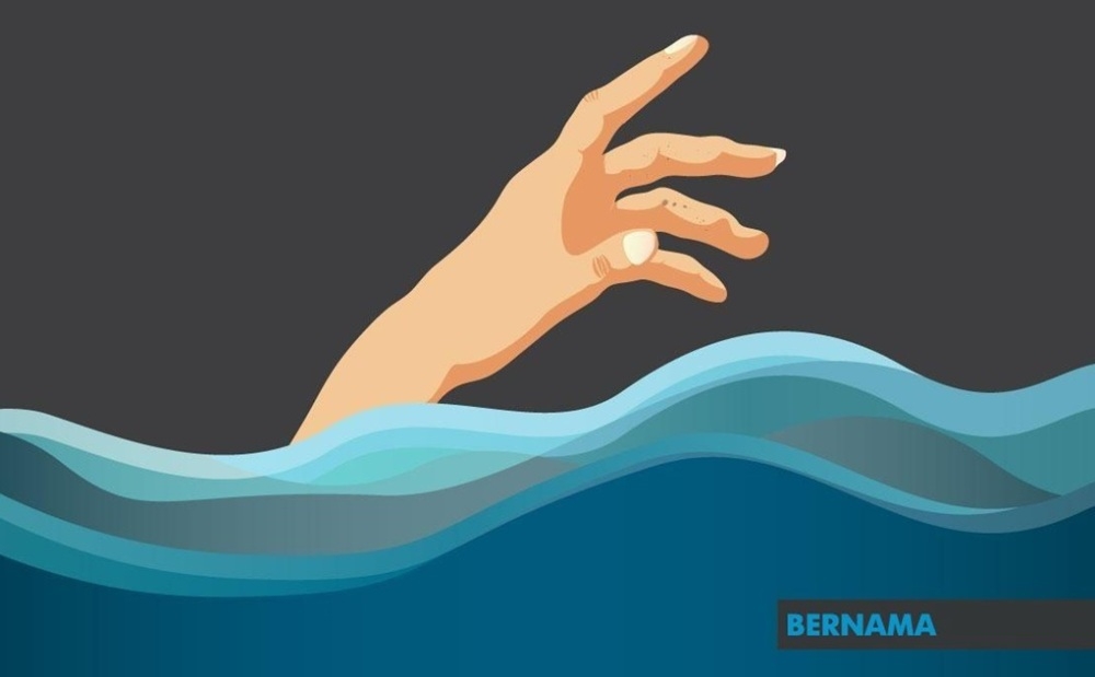 Child from Johor succumbs to injuries after near-drowning at Melaka apartment pool, says state exco