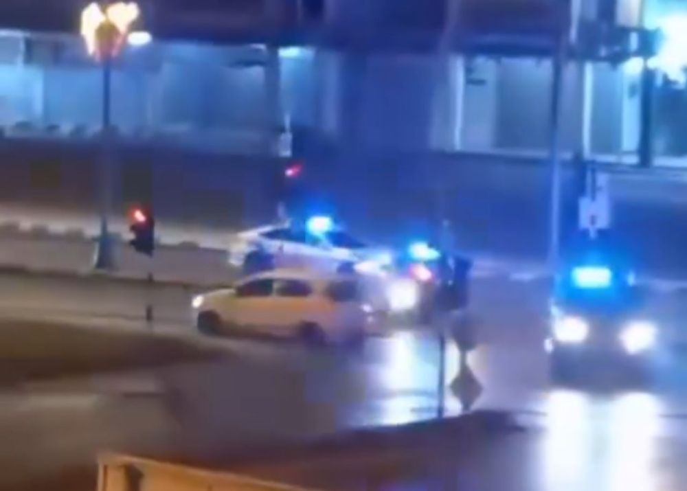 A screengrab from the viral video shows the dramatic chase.