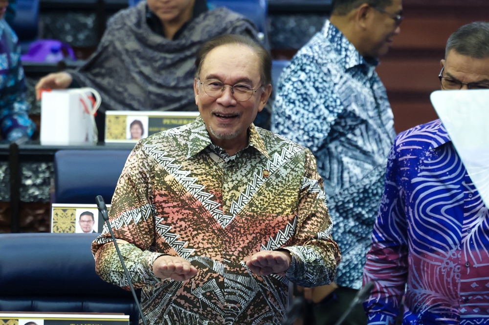 Prime Minister Datuk Seri Anwar Ibrahim said that under the Madani economy framework, the government has initiated structural economic reforms, including the New Industrial Master Plan, National Energy Transition Roadmap, National Semiconductor Strategy and National TVET Policy 2030. — Bernama pic