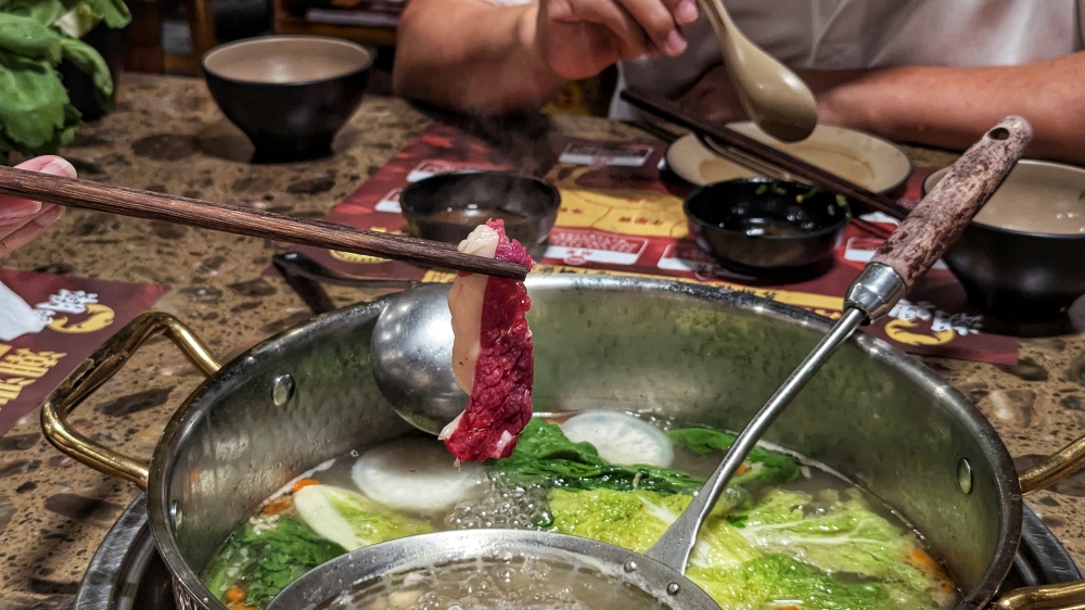 The distinctive ‘double-layer’ cut is a classic in Chaoshan hotpot. — Picture by Ethan Lau