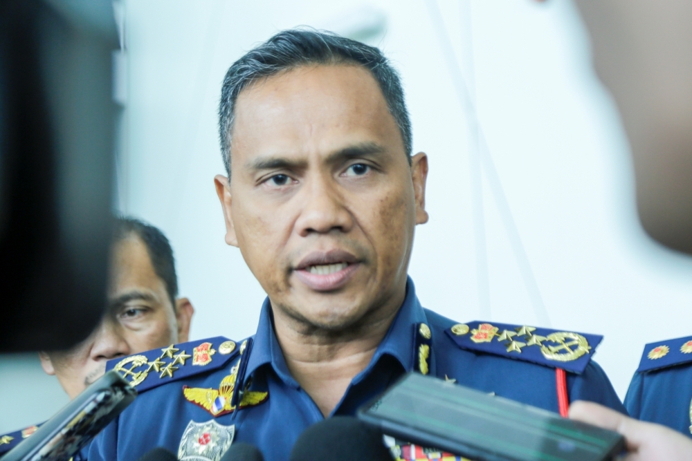 Fire and Rescue Department (Bomba) director-general Datuk Seri Nor Hisham Mohammad said the changes, which will take effect on January 1, 2026, will empower certified professionals to take on greater enforcement responsibilities and will mark a major shift in how fire safety compliance is managed across the country, including in Sarawak. — The Borneo Post pic 