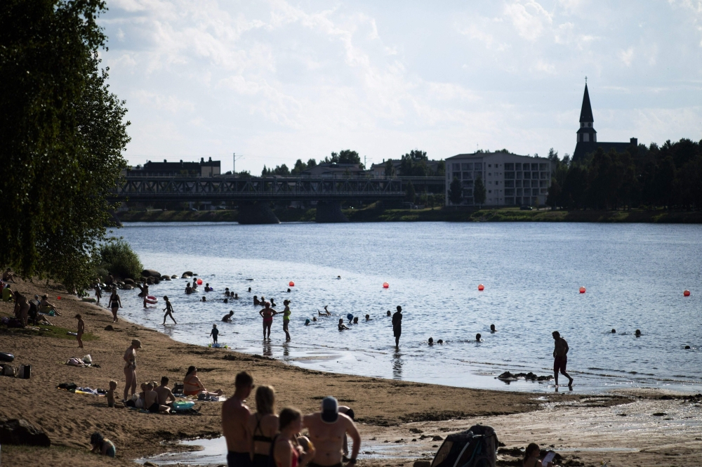 Finland has broken an over 50-year-old weather record as the country is witnessing the longest period of temperatures above 30 degrees Celsius, the Finnish Meteorological Institute said. — AFP pic