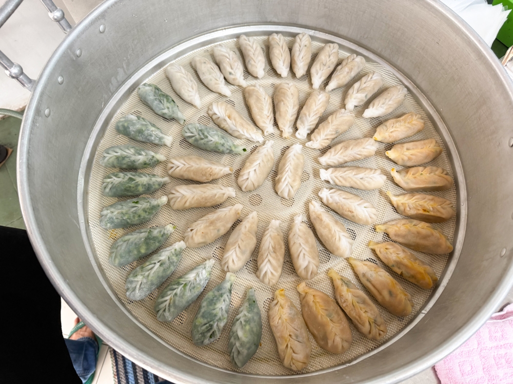 Fronting the restaurant is a multi-tier steamer that hides the ‘chai kuih’. — Picture by Lee Khang Yi