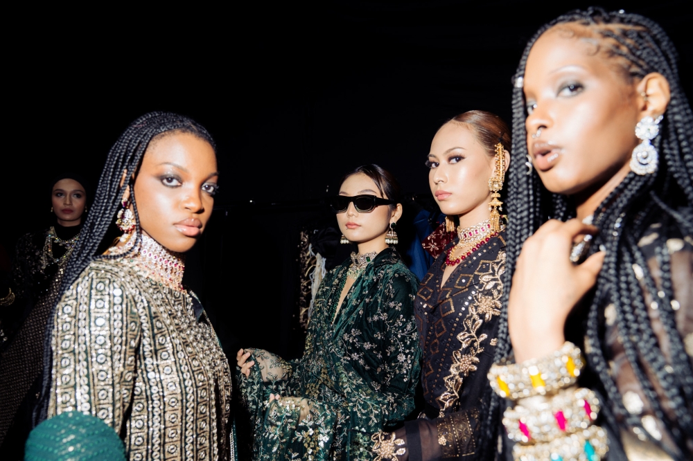 A solemn tribute to death, the past and unspoken grief.