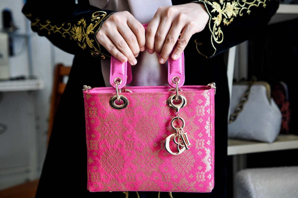 A songket handbag under the ‘Karya Songket’ brand, which have gained popularity in Singapore, Brunei and among dignitaries and royalty, Kuala Selangor Aug 24, 2025. — Bernama pic