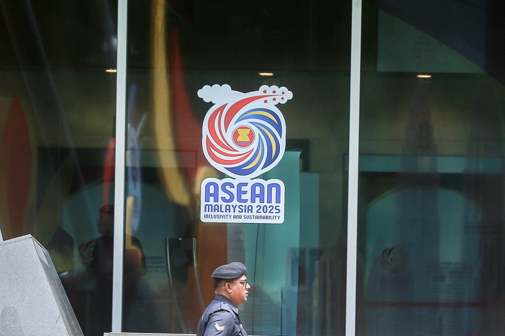 The EAS brings together Asean’s ten members and its dialogue partners, including the United States, China, Japan, South Korea, India, Russia, Australia, and New Zealand. — Picture by Sayuti Zainudin