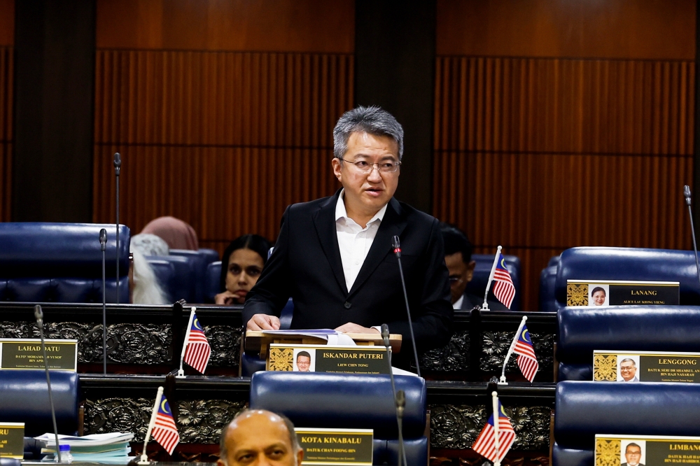 The Ministry of Investment, Trade and Industry (MITI) is committed to developing and attracting potential investors in bolstering production activities along the rare earth elements (REE) supply chain in Malaysia, said its Deputy Minister Liew Chin Tong. — Bernama pic
