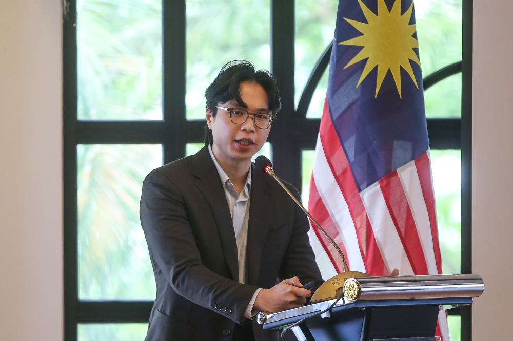 Director of Economics, Trade and Regional Integration at ISIS Malaysia, Calvin Cheng, speaks at the launch of a policy brief on novel AI technologies and the future of work in Malaysia, at ISIS Malaysia in Kuala Lumpur, August 25, 2025. — Picture by Yusof Isa