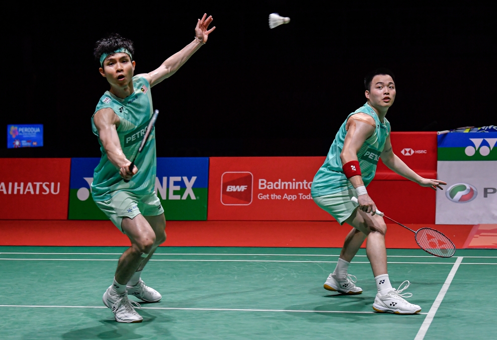 National pair Aaron Chia-Soh Wooi Yik booked their spot in the last eight of the 2025 World Championships in Paris. — Bernama pic