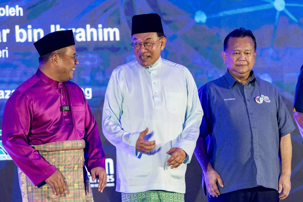 Prime Minister Datuk Seri Anwar Ibrahim attends the opening ceremony of the East Klang Valley Expressway (EKVE) at Ampang Toll Plaza in Selangor on August 29, 2025. — Picture by Firdaus Latif