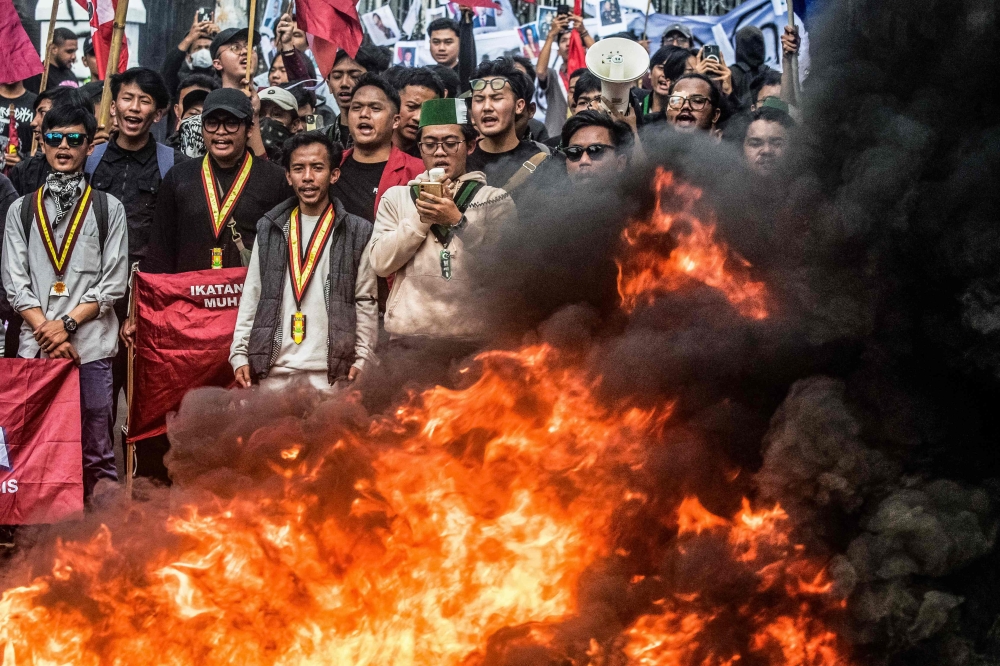 Demonstrators shout slogans during a protest demanding police reform and the dissolution of the parliament, in Bandung, West Java on September 1, 2025. — AFP pic 