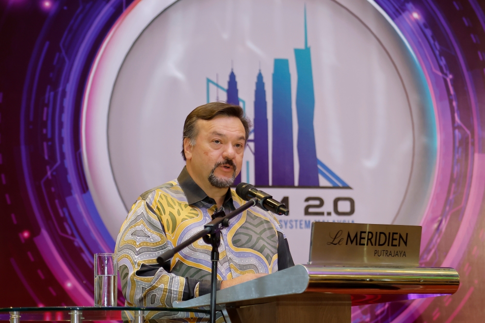  Finance Minister II Datuk Seri Amir Hamzah Azizan said the government is committed to ensuring that more Malaysians, especially those in the lower and middle-income groups, can own homes that are within their financial means. — Bernama pic