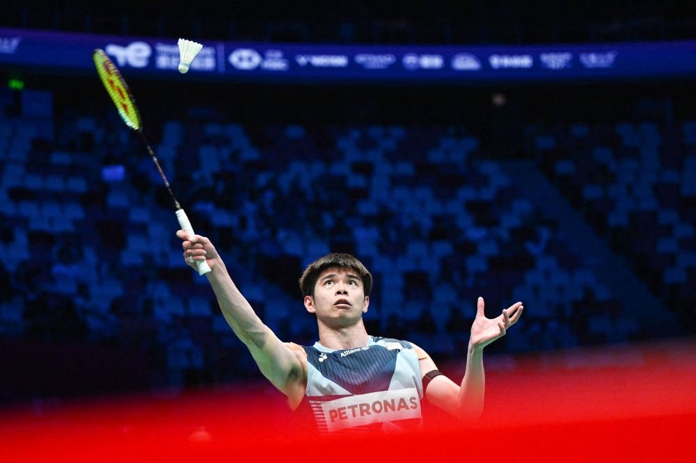 National men’s singles shuttler Leong Jun Hao is prepared for a tough opening-round clash against compatriot Lee Zii Jia at the 2025 Hong Kong Open, which begins next Tuesday. — AFP pic