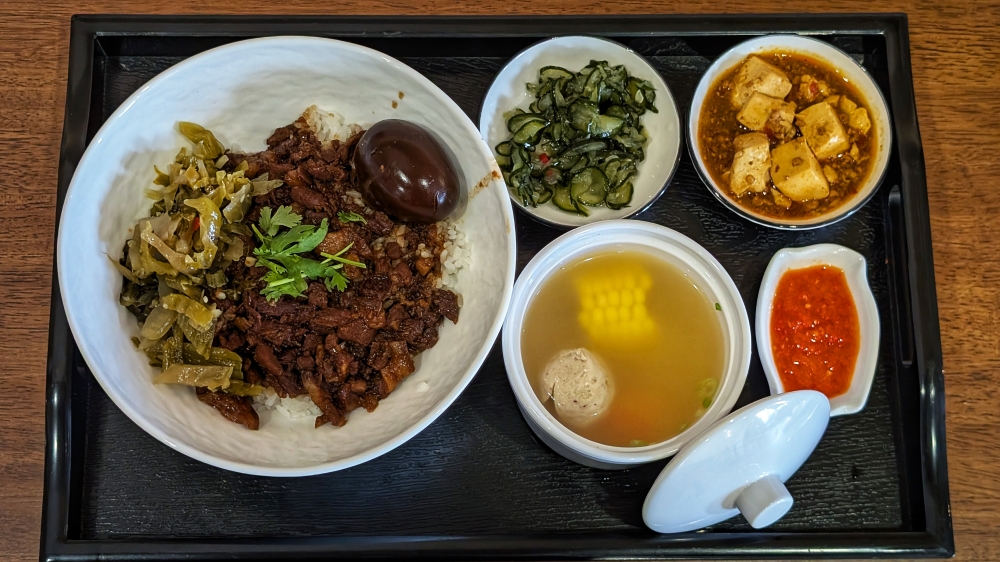 DiYiTai Plus: The popular Penang brand of Taiwanese restaurants has arrived in PJ, bringing ‘lu rou fan’ and ‘mee sua’ to Damansara Utama DiYiTai Plus: The popular Penang brand of Taiwanese restaurants has arrived in PJ, bringing ‘lu rou fan’ and ‘mee sua’ to Damansara Utama