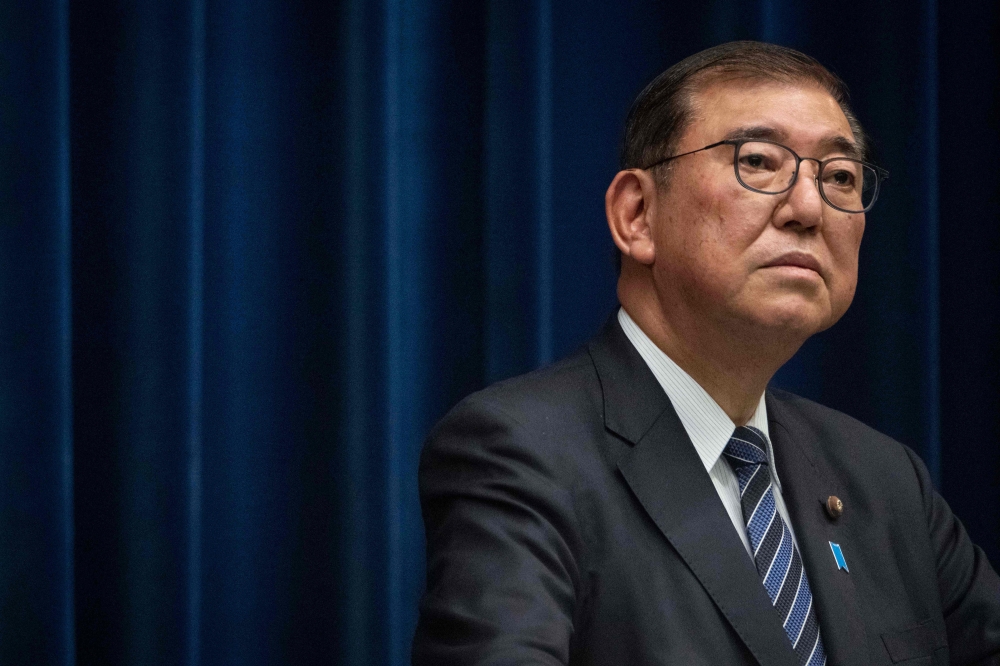 Japan’s Prime Minister Shigeru Ishiba has decided to step down, local media reported today, as members of his ruling party seek to hold a new leadership race following disastrous upper house elections. — AFP pic 