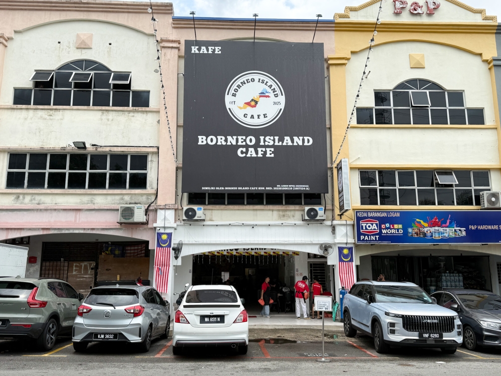Hidden inside the commercial area of Seri Kembangan, the restaurant only opened in May this year. — Picture by Lee Khang Yi