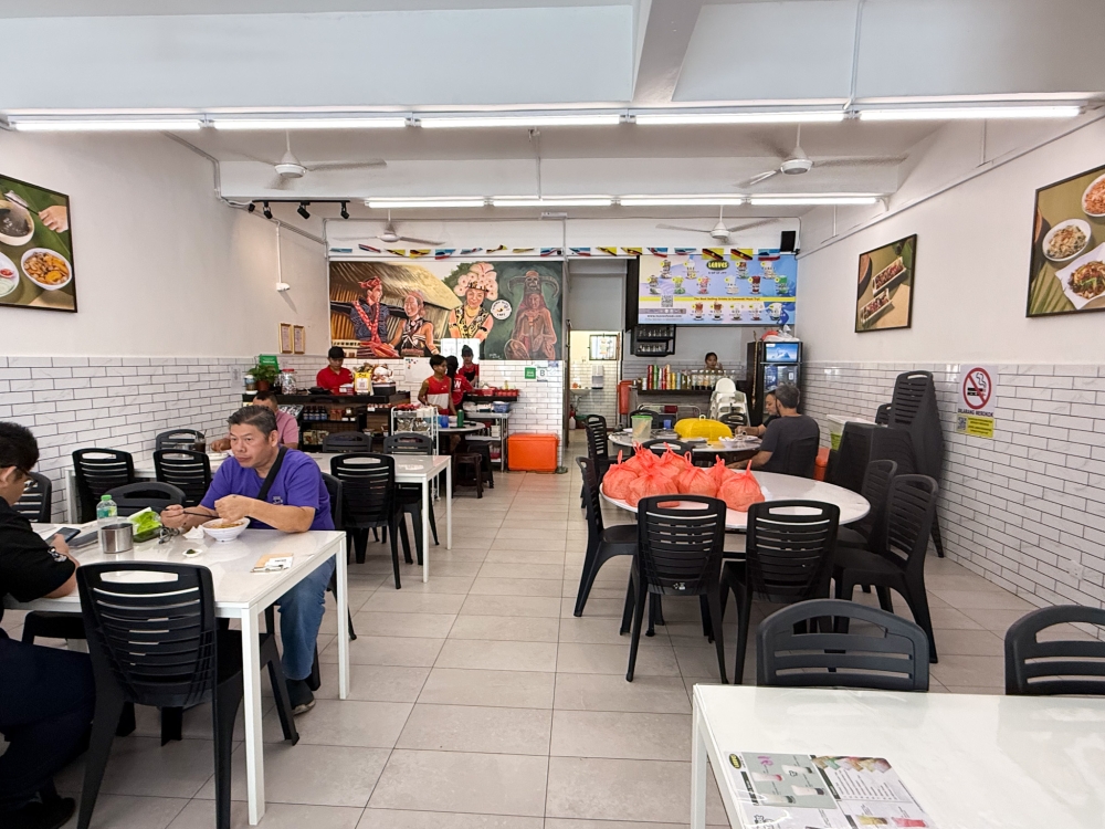 The cafe is a simple set-up that is popular for lunch and also after hours for a relaxing meal with ‘live’ music on weekends. — Picture by Lee Khang Yi