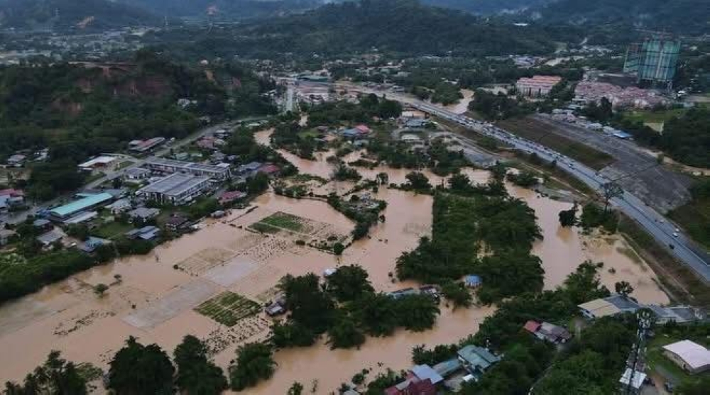 Heavy continuous rains have triggered floods and landslides across Sabah on September 15, 2025, forcing the state government to cancel state-level Malaysia Day celebrations scheduled for tomorrow. — Picture from Facebook/Anwar Ibrahim