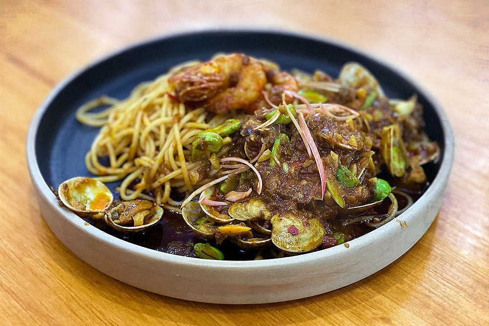 Familiar ‘kam heong lala’ flavours and ‘al dente’ spaghetti at Zuo An Zhi Jian. — Picture by CK Lim Familiar ‘kam heong lala’ flavours and ‘al dente’ spaghetti at Zuo An Zhi Jian. — Picture by CK Lim