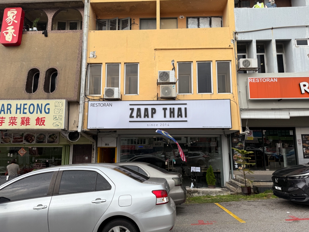 The restaurant sits in between Kar Heong Restaurant and Ramen Mob, on the same row as popular seafood noodles Restoran B&Best. — Picture by Lee Khang Yi