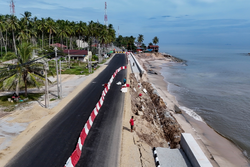 An aerial view shows a coastal wall in Kampung Tanjung, Kuala Nerus, on September 25, 2025, after a collapse believed to be caused by coastal erosion. — Bernama pic