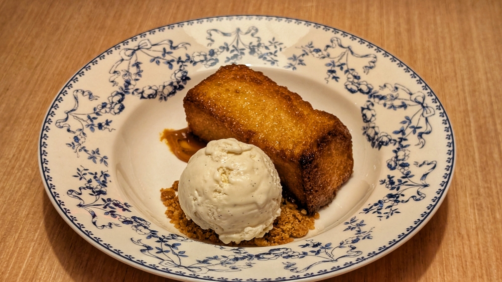 No pastry trolley for dinner, no problem: the French toast with ice cream is just as satisfying. — Picture by Ethan Lau