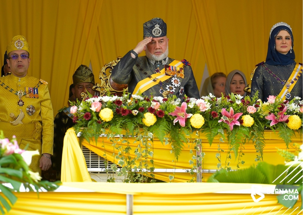 Chief Secretary to the Government Tan Sri Shamsul Azri Abu Bakar heads the list of 803 people who receive awards and medals in conjunction with the 56th birthday of the Sultan of Kelantan, Sultan Muhammad V, today. — Bernama pic