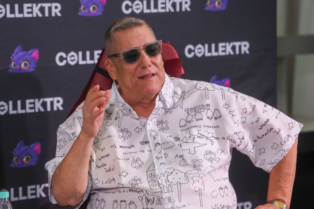 Bob Layton speaks at the media press conference at the Collektr Experience Centre October 4, 2025. — Picture by Choo Choy May