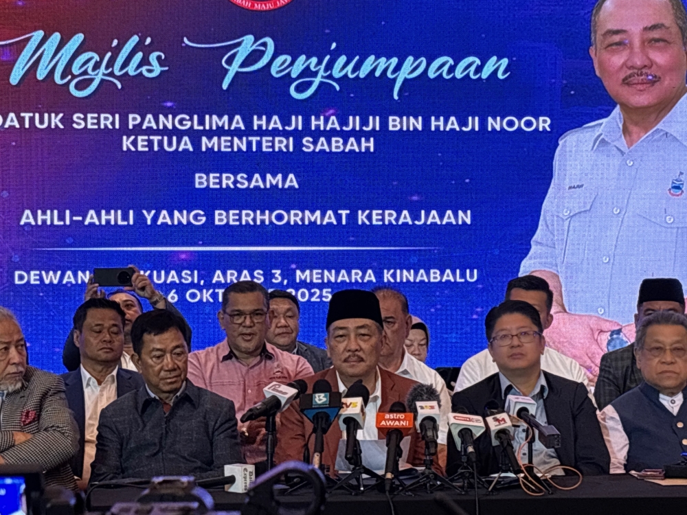Chief minister Hajiji Noor said Yang di-Pertua Negeri Tun Musa Aman had approved his request to dissolve the state assembly. — Picture by Julia Chan