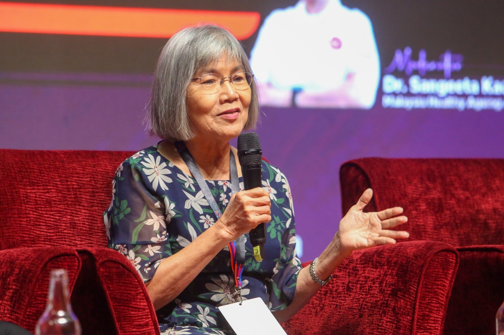 Seniors Aloud founder Lily Fu, who returned to university to study gerontology to take better care of her mother and to share knowledge with other caregivers, spoke at the at the Selangor International Care Summit in KLCC Convention Centre. Oct 09, 2025. — Picture by Choo Choy May 