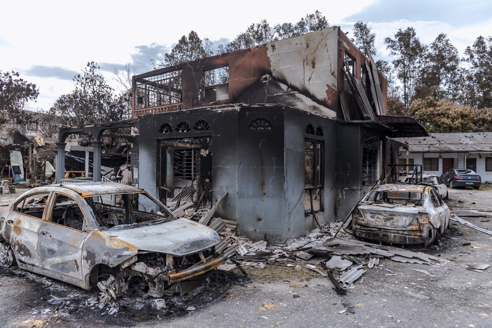 A general view of Kampung Kuala Sungai Baru in Putra Heights, Puchong, on April 3, 2025, after the area was affected by a gas pipeline fire. — Picture by Firdaus Latif
