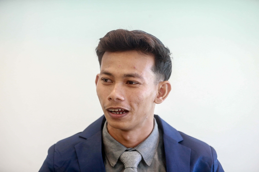 Apprentice jockey Muhammad Farhan Ghazali. — Picture by Sayuti Zainudin