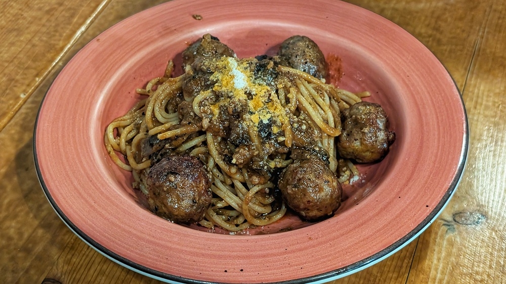 Spaghetti bolognese and meatballs, devastatingly simple yet enjoyable. — Picture by Ethan Lau