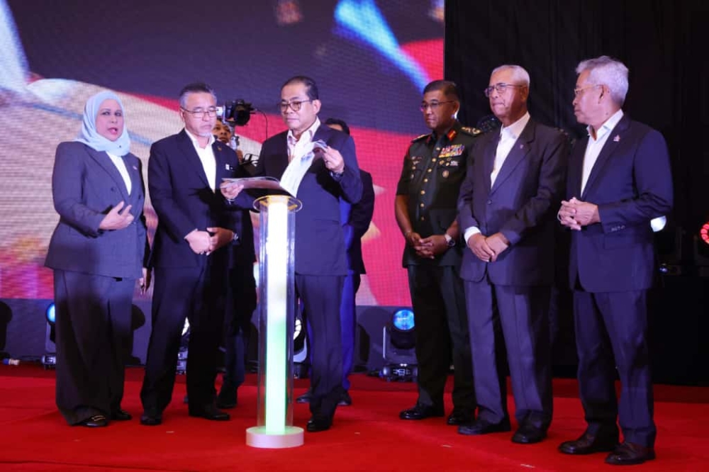Defence Minister Datuk Seri Mohamed Khaled Nordin hopes this 10-year road map will help create sustainable socio-economic benefits for Malaysia’s military veterans.