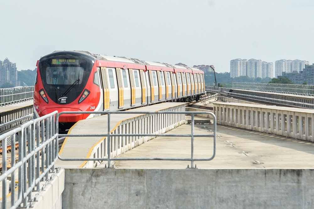 Rapid KL’s rail operator Rapid Rail Sdn Bhd said trains on the MRT Putrajaya line are running manually due to a signalling issue, causing delays across stations. — Picture by Miera Zulyana