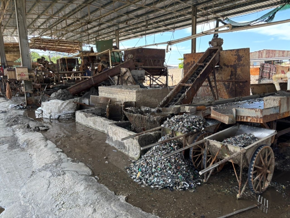 Police seized various e-waste components and equipment worth RM22.35 million during a raid at a factory in Jalan Bukit Tambun in Juru yesterday. — Picture courtesy of Northern Brigade General Operations Force