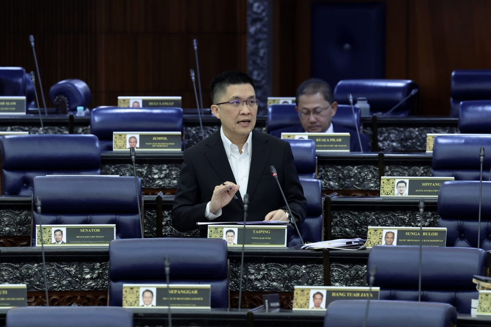 Deputy Minister of Education Wong Kah Woh said the ministry will appoint around 600 assistant wardens in dormitories under the ministry’s purview. — Bernama pic