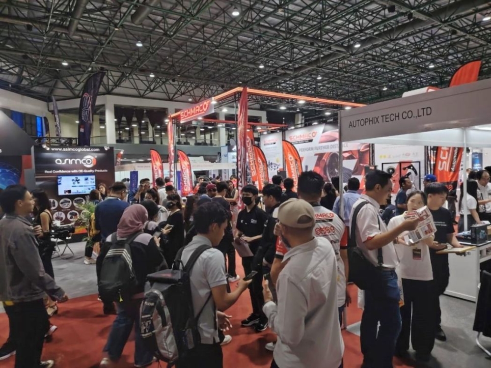 Thousands of visitors filled the exhibition halls of MIECC throughout the three-day event, as MIAPEX and AICOVE 2025 showcased the best of Malaysia’s automotive and commercial vehicle industries — from cutting-edge innovations to global business networking opportunities. — AsiaAuto Venture pic