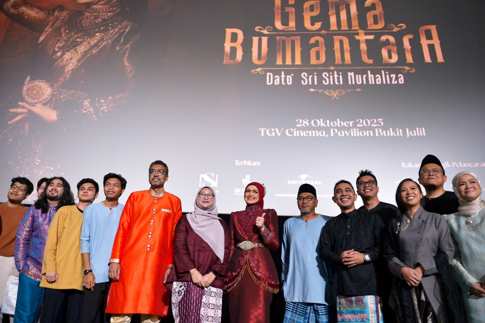 Siti Nurhaliza brings tradition into the now with ‘Gema Bumantara’ — a genre-blending album that mixes heritage, heart, and modern Malaysian flair. — Bernama pic