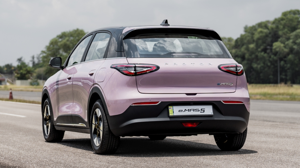 Proton’s latest electric hatchback promises affordability without compromise, setting a new benchmark for homegrown EVs. — SoyaCincau pic