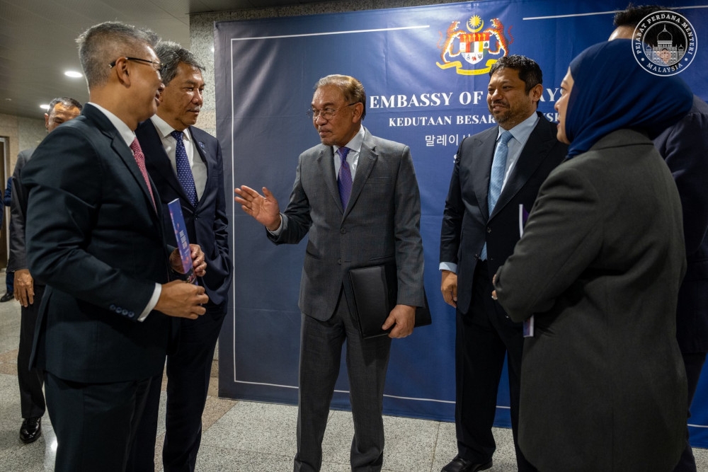 Anwar, Nvidia’s Jensen Huang to discuss Malaysia’s RM10b AI project on sidelines of Apec summit