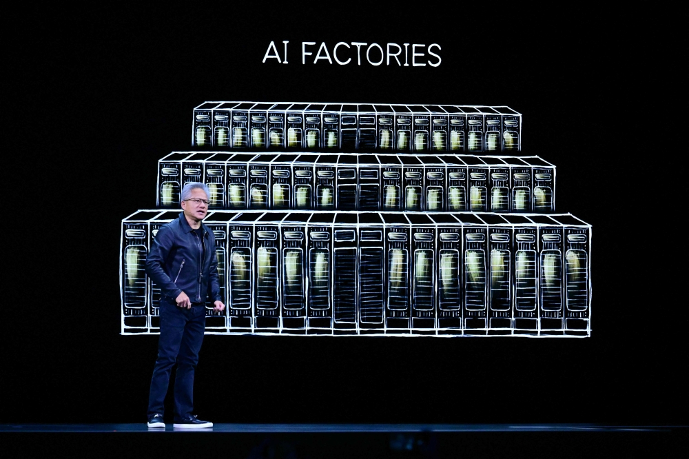 US tech giant Nvidia said on Friday it will supply 260,000 of its most cutting-edge chips to South Korea, as CEO Jensen Huang met President Lee Jae Myung. — AFP pic